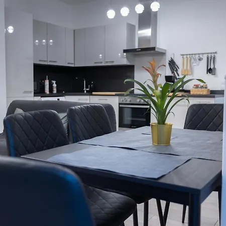 Apartman Stilvolle In Brand Mit Terrasse