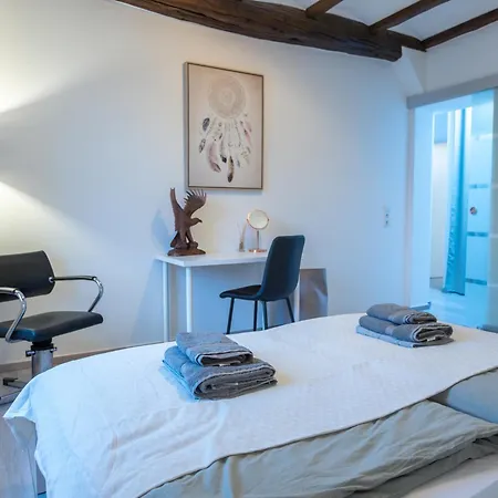 Stilvolle In Brand Mit Terrasse Aachen