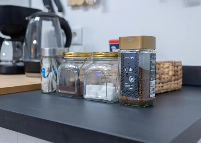 Stilvolle In Brand Mit Terrasse דירה